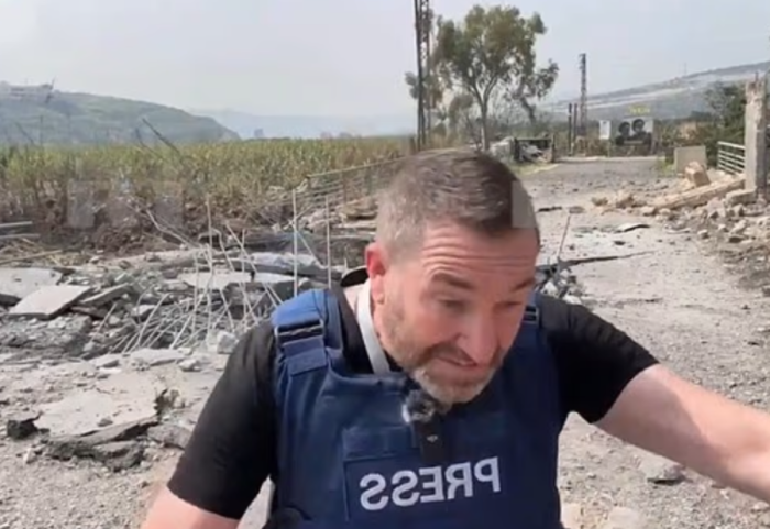 Gazetari britanik dhe operatori plagosen me raketë gjatë transmetimit në Liban