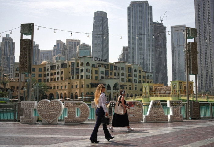 Kriza e ujit kërcënon Dubain, rezervat vetëm për 48 orë pas goditjeve energjetike