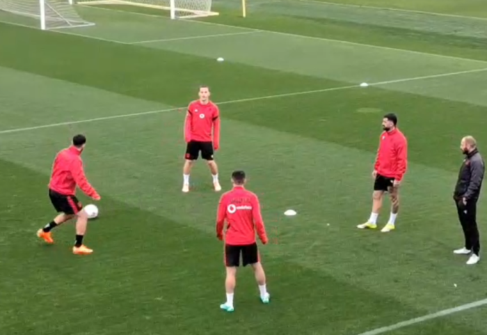 Kombëtarja mbërrin në Valencia, kryen stërvitjen e parë për miqësoren pa vlerë