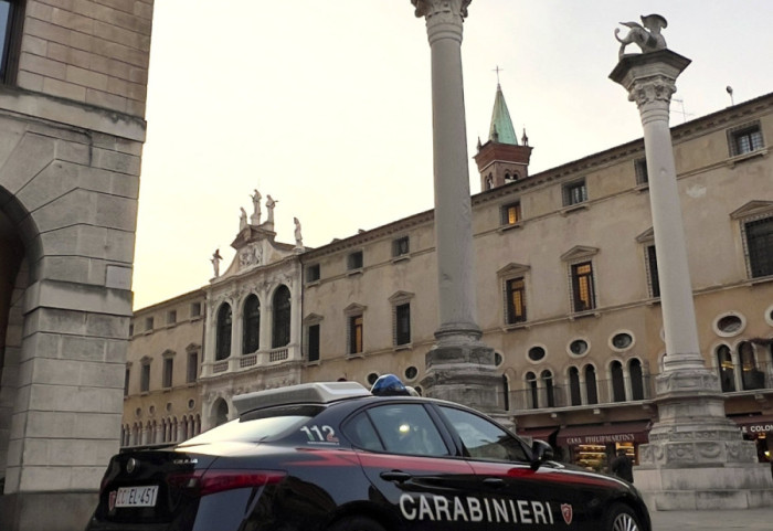 Supermarketi online i drogës: tonelata narkotikë shpërndaheshin nga korrierët te dera e shtëpisë