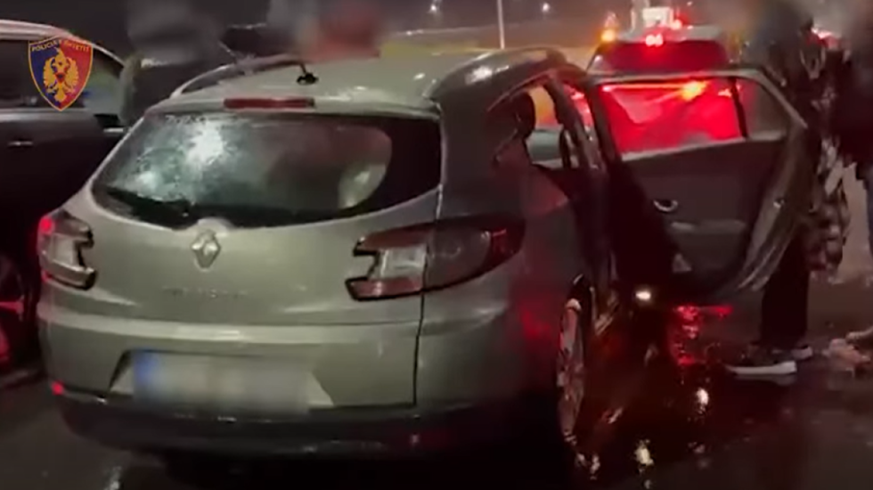 3 mijë euro për ëndrrën europiane, arrestohet turku në Tiranë me emigrantë të paligjshëm