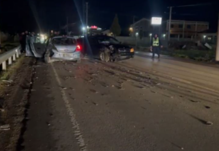 Aksident i rëndë në Korçë, dy të mitur përfitojnë në spital