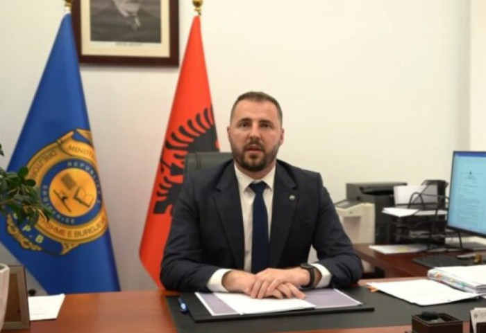 Ndryshime tek 'Burgjet', Klevis Qose largohet, Adriatik Kupi drejtori i ri