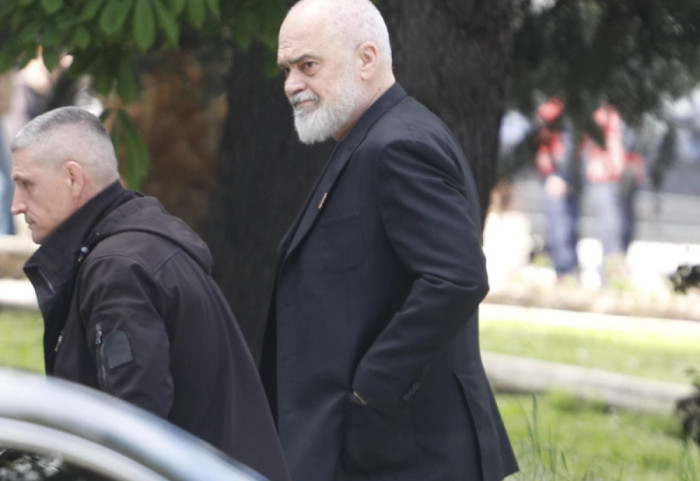 "Punët e Shqipërisë", Rama dy orë mbledhje me kryetarët socialistë të bashkive. Ja porositë