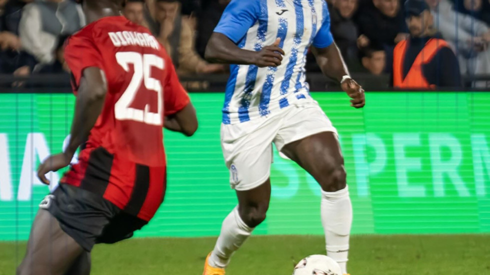 Fund dramatik në Vlorë, Tiranës i ikën fitorja nga duart në kohën shtesë