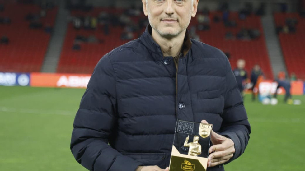 Gvozdenovic i Elbasanit shpallet trajneri më i mirë i muajit mars