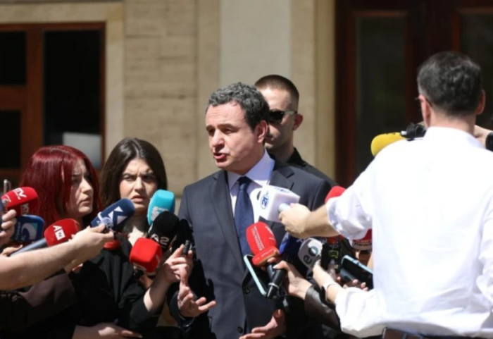 Dy orë takim për Presidentin, Kurti del optimist, Abdixhiku: S’kemi asgjë të re!