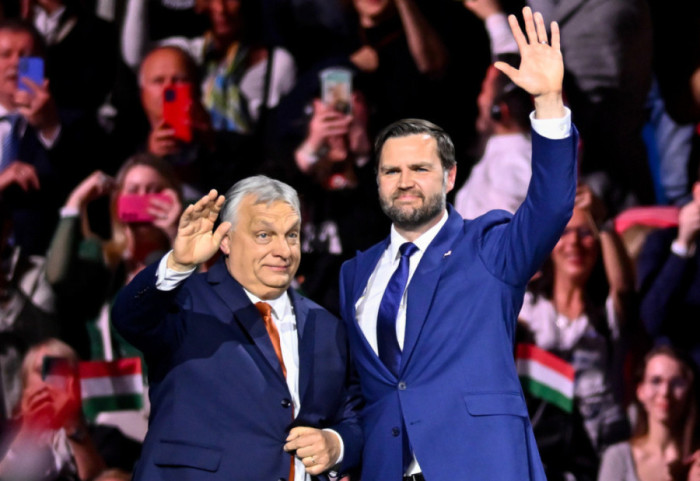 Amerikanët me ‘mision’ në Budapest, JD Vance mbështet Orbanin para zgjedhjeve dhe sulmon Brukselin