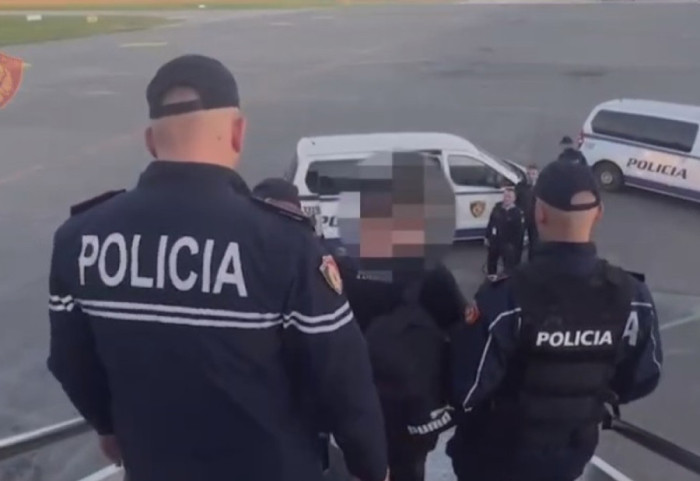Organizoi pritë për ti vrarë 3 shqiptarë, ekstradohet nga Italia Aleks Ndreka, pjesë e dosjes "Metamorfoza"