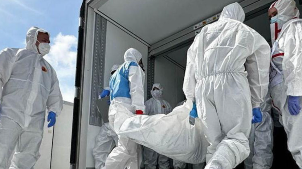 Rusia dhe Ukraina shkëmbejnë trupat e mbi 1000 ushtarëve të rënë në luftime