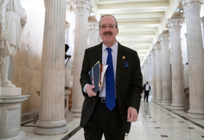 Ndahet nga jeta në moshën 79-vjeçare ish kongresmeni i shqiptarëve Eliot Engel