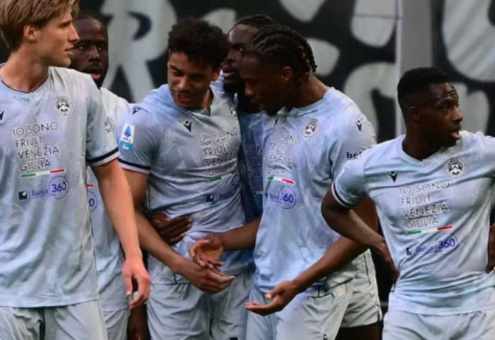 Udinese turpëron Milanin në shtëpi, miqtë i japin leksion futbolli