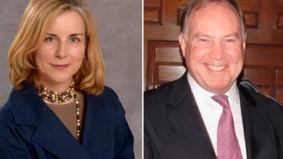 Djali zbulon ‘kurthin’, profesoresha greke i mori miliona bosit të Wall Street në emër të 'dashurisë'