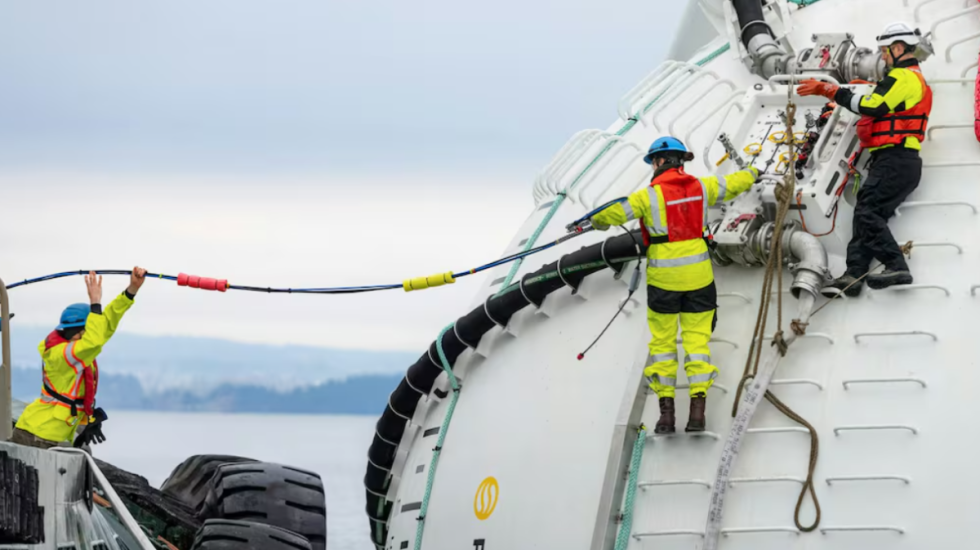 SHBA lëshon sfera gjigante në det, gati shfrytëzimi i valëve