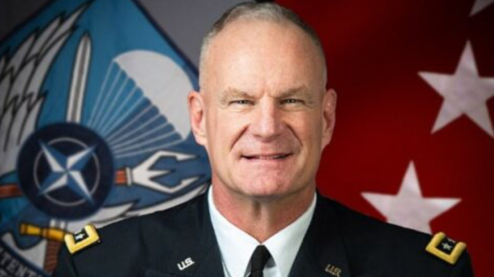 Trump propozon ish-komandantin e NATO-s si ambasador të SHBA-ve në Shqipëri