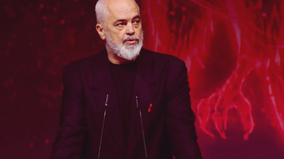 Samiti i Diasporës, Rama shqiptarëve jashtë vendit: Investoni në Shqipëri