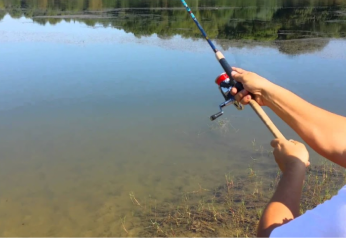 Ra në kontakt me rrymën gjatë peshkimit, ndërron jetë 46-vjeçari