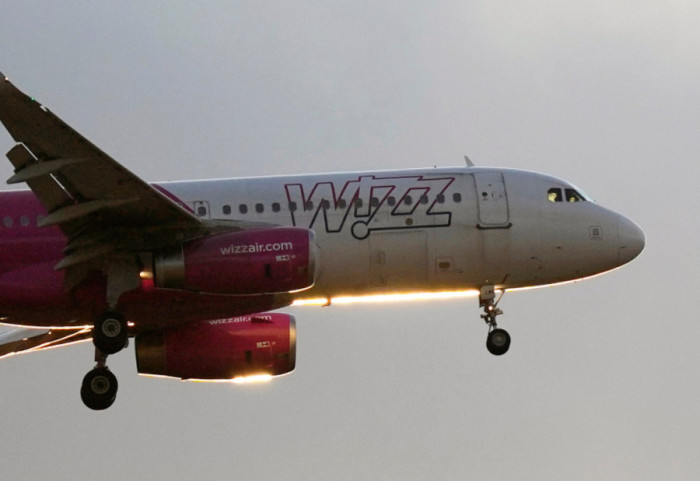 Kriza e karburantit godet Europën, avionët e Wizz Air nuk u furnizuan në tre aeroporte italiane