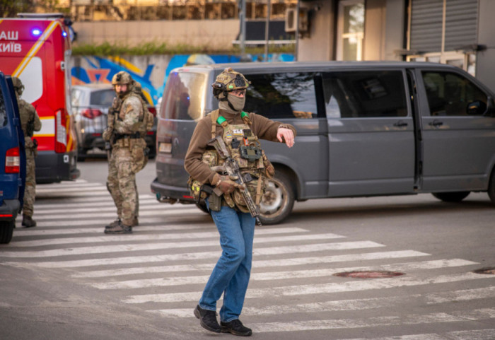 Policët ikën me vrap nga vendi i krimit? Dorëhiqet kreu i policisë