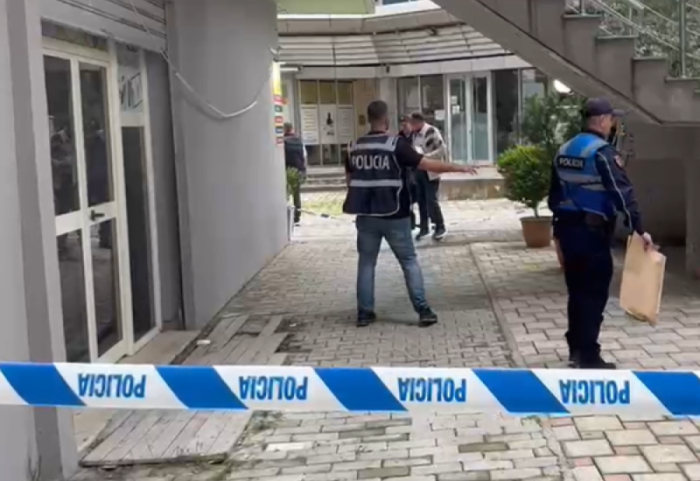 Sherr masiv mes të rinjve në Vlorë, dy të plagosur me thikë