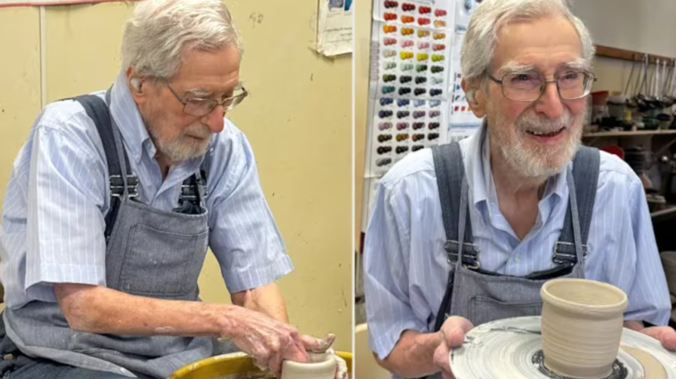 102-vjeçari që punon ende në kompaninë e ndërtimit