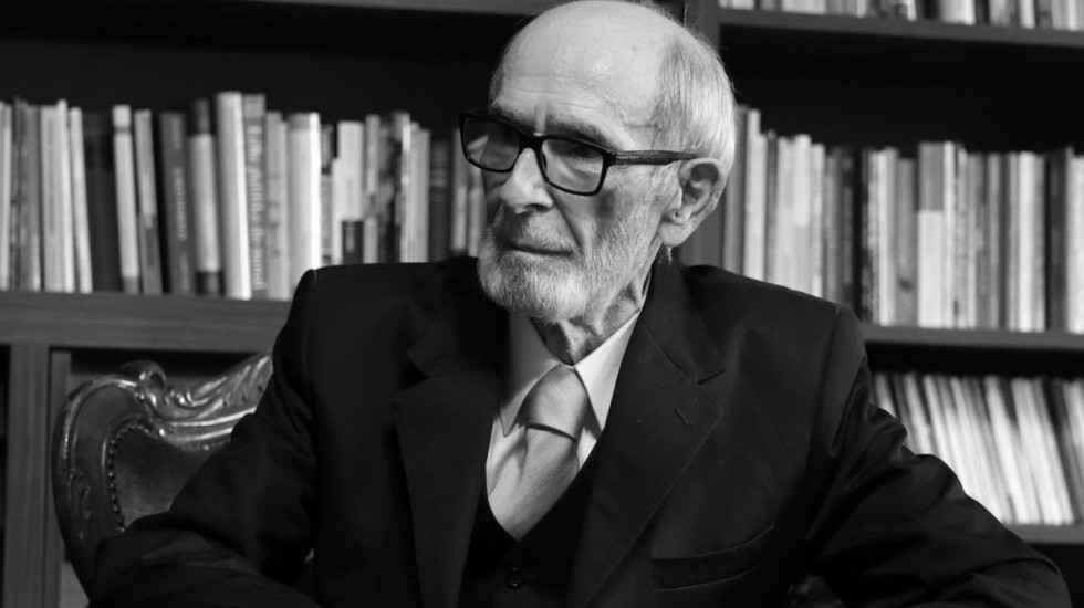 Presidenti Begaj dhe kryeministri Rama reagojnë për ndarjen nga jeta të akademikut Rexhep Qosja