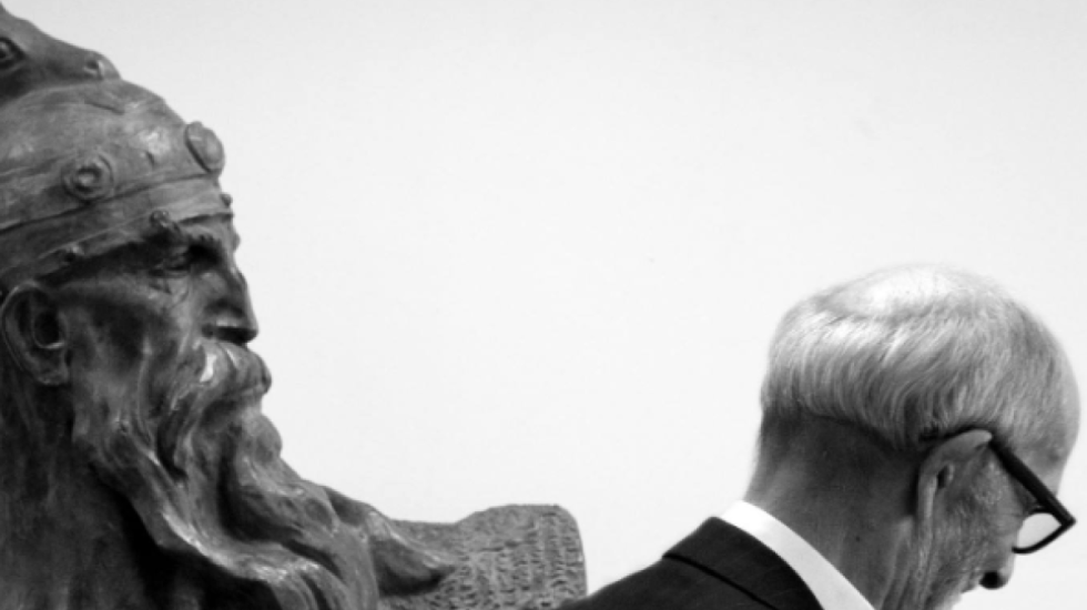 “Pa ritual fetar e pa prani zyrtare”, nipi zbulon amanetin e Rexhep Qoses: Nuk po vdes pa asnjë mëkat