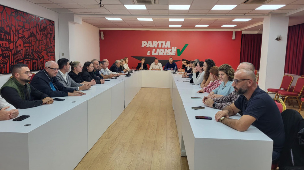 “Të hënën nis përballja ime publike me mafian”, Blushi publikon letrën e Metës në kryesinë e Partisë së Lirisë